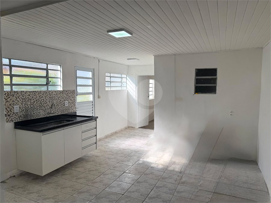 Casa Térrea à venda ou para alugar com 2 suítes em Alvinópolis, Atibaia, SP
