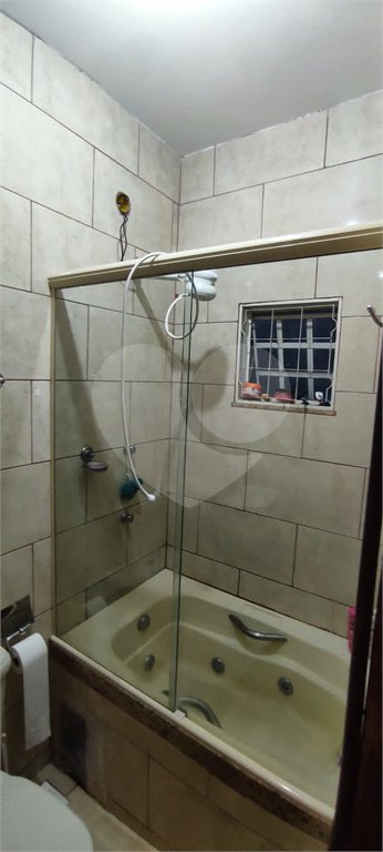 Casa à venda com 3 quartos, sendo 1 suíte, em Campo Grande, Rio de Janeiro, RJ