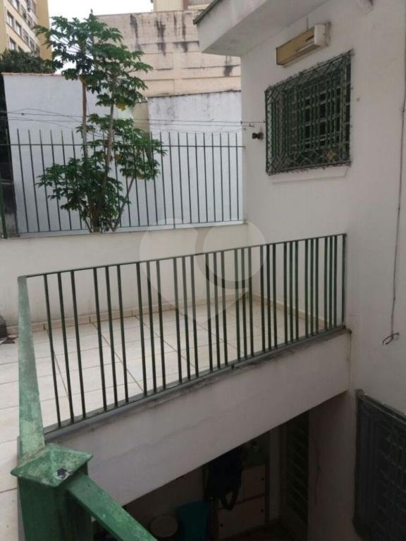 Casa à venda com 3 quartos no condomínio Travessa Quefren,21, São Paulo - SP
