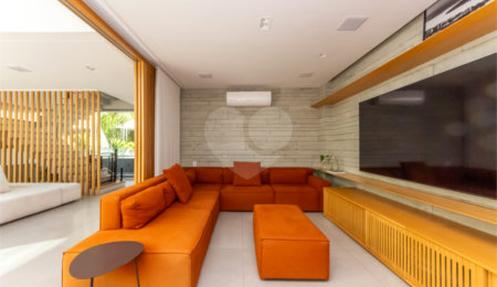 Casa à venda com 3 suítes no condomínio Lazuli, São Paulo - SP
