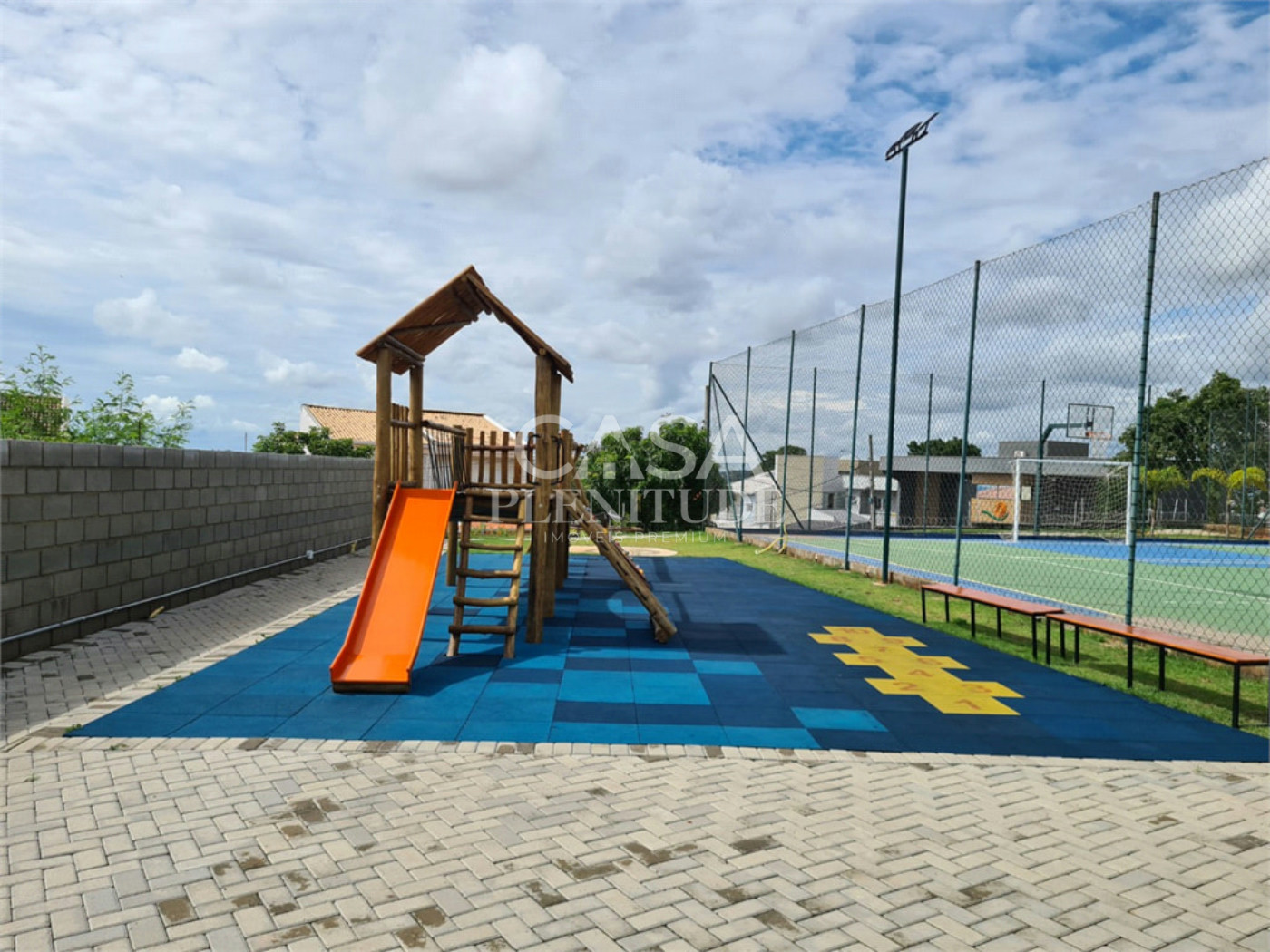 Terreno em condomínio à venda em Jardim Vila São Domingos, Sorocaba, SP