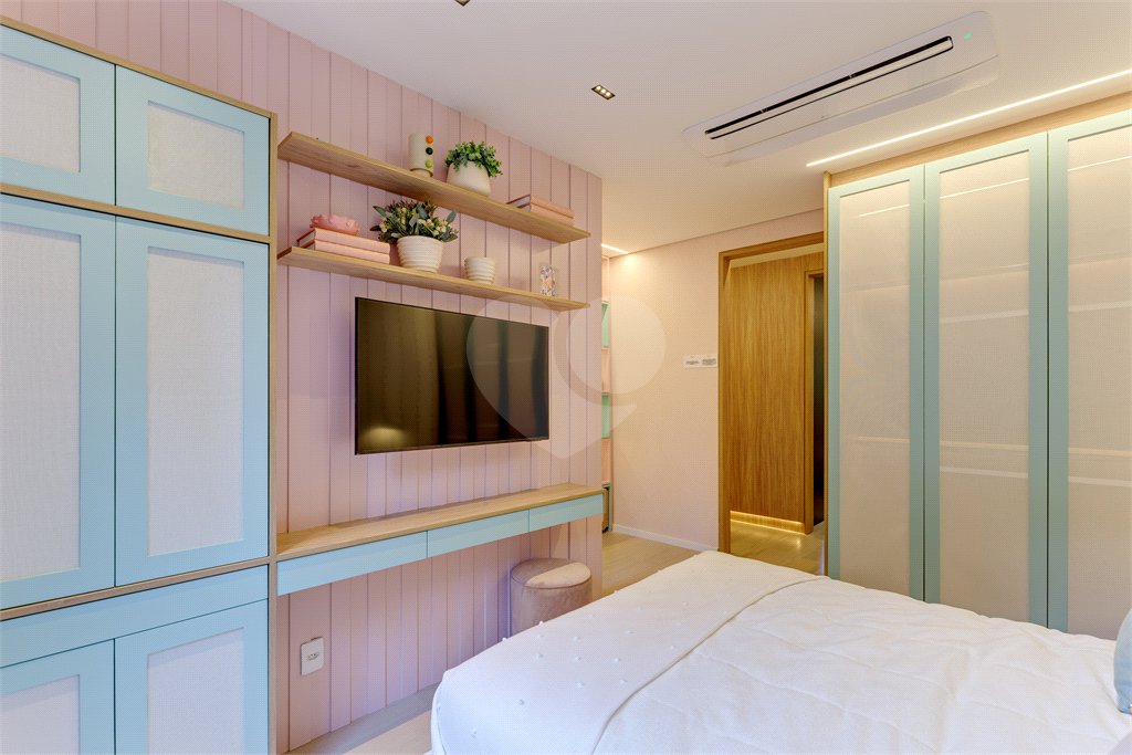 Apartamento à venda com 4 suítes em Moema, São Paulo, SP