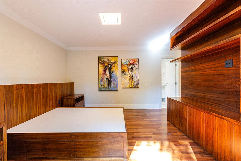 Casa à venda com 4 suítes em Alto de Pinheiros, São Paulo, SP