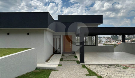 Casa à venda com 3 suítes no condomínio Spazio Design, Bragança Paulista - SP