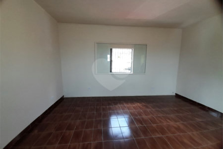 Casa multifuncional a venda na Vila Boa Vista 1