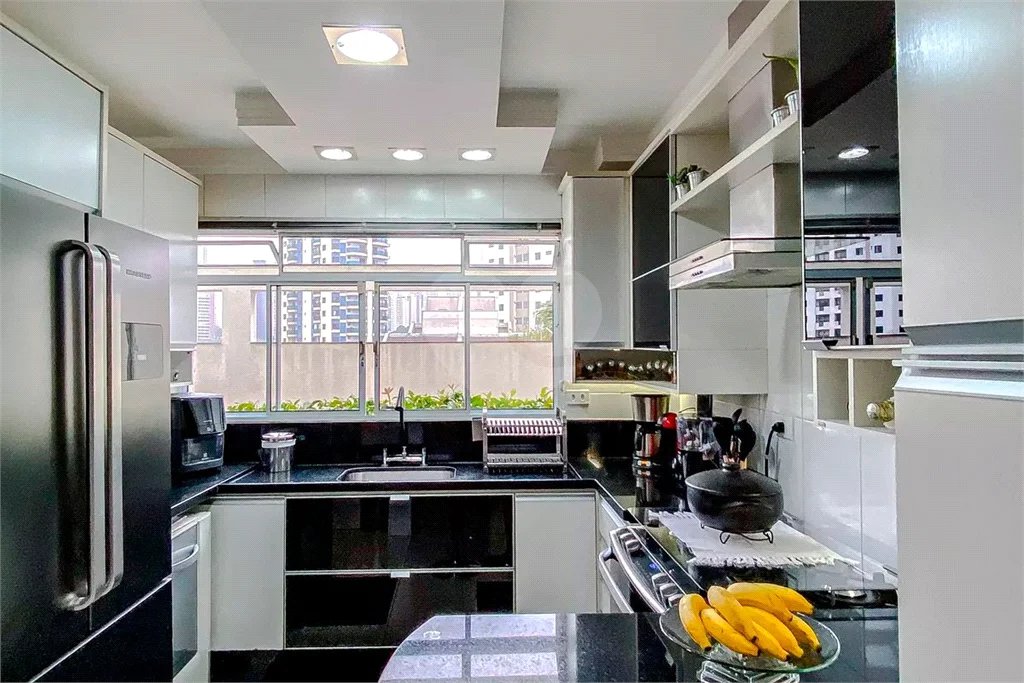 Sobrado de Condomínio com 3 dormitórios à venda, 252 m² - Anália Franco / SP