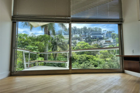 Casa a venda ou locação no Tamboré 1