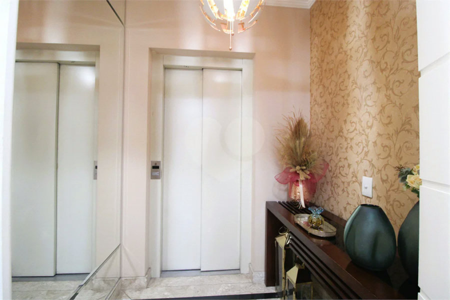 Apartamento Reformado em Condomínio Clube | 132 m² | 3 Suítes | 2 Vagas