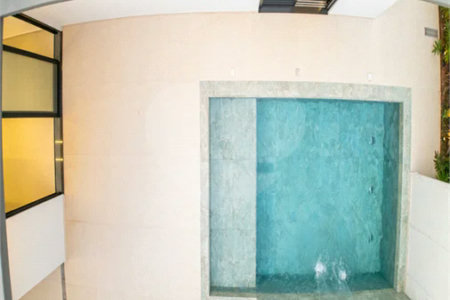 Indaiatuba - Condominio Sapezal - R$ 2.400.000,00 - Área Total 360,00 m² - Área Construída 213,32 m² - TÉRREA - 03 suítes sendo a master com closet; - Escritório; Lavabo; Cozinha com cooktop e planejados; Gourmet com churrasqueira; Ambientes preparados para ar condicionado; Piscina com cascata,