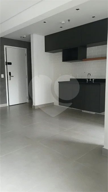 Apartamento LOCAÇÃO! 03 Dormitório, Varanda Gourmet com churrasqueira. Próximo metrô Santana