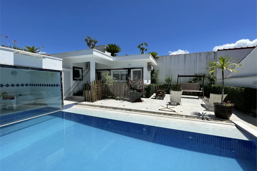 Casa à venda com 6 suítes em Morada da Praia, Bertioga, SP