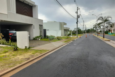 Terreno à Venda no Condomínio Faber IV – São Carlos/SP