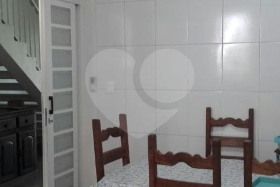 CASA 03 QUARTOS+01 ESCRITÓRIO+ DEPENDÊNCIA DE EMPREGADA COMPLETA - BAIRRO SANTANA!!!