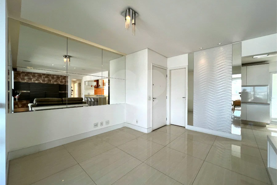 **Morumbi - Condomínio Antígua | 107 m² | 2 dormitórios | 1 suíte | 2 vagas**