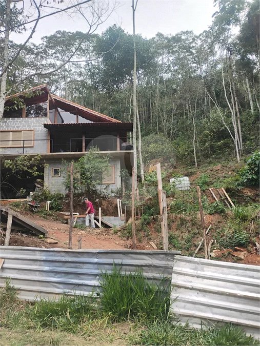 Excelente terreno à venda com 2950 m²