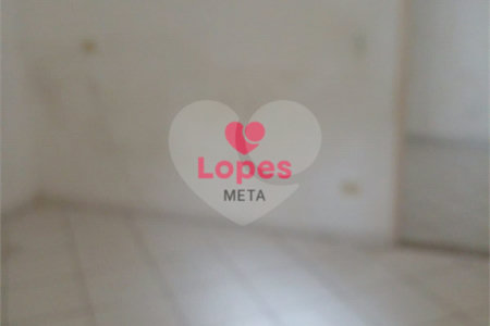 CASA A VENDA 200M², 2 QUARTOS,1 BANHEIRO,2 VAGAS, BAIRRO VILA EMA SÃO JOSÉ DOS CAMPOS/SP.