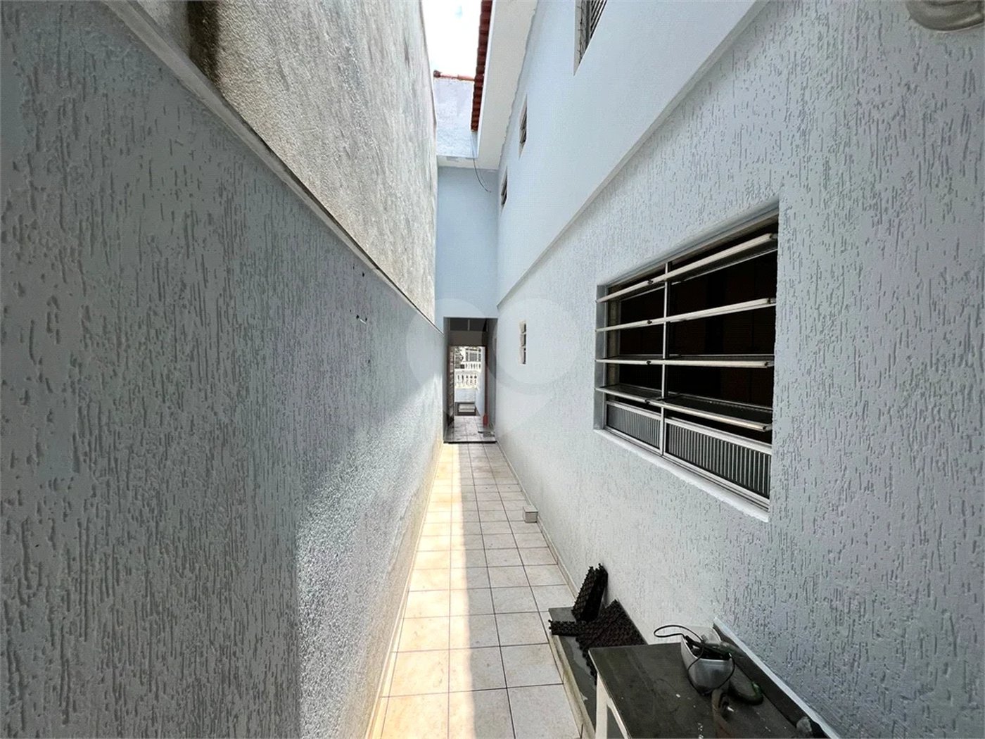 Sobrado com 3 dormitórios , sendo 1 suíte à venda no bairro Jardim Marek , Santo André