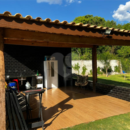 Chácara à venda com 6 quartos, sendo 1 suíte, em Jardim Estância Brasil, Atibaia, SP