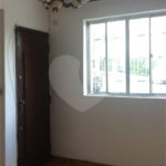 Sobrado à venda com 2 quartos em Santana, São Paulo, SP