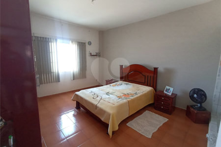 Casa à venda com 3 suítes em Jardim Nova Era, Itapetininga, SP
