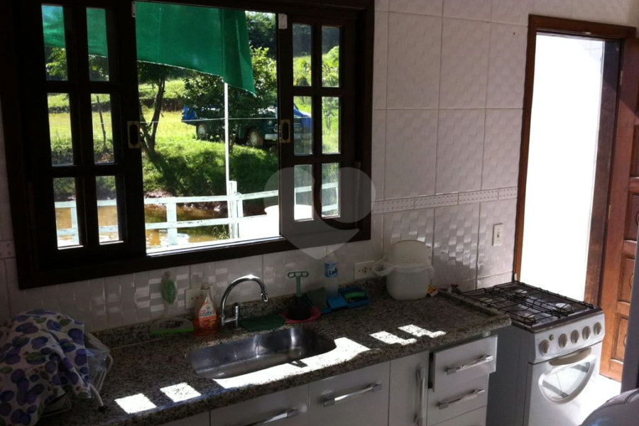 Terreno à venda ou para alugar com 2 quartos, sendo 1 suíte, em Parque Edu Chaves, São Paulo, SP