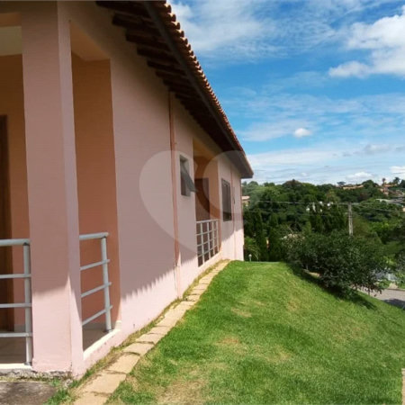 Casa à venda com 4 suítes no condomínio Parque dos Resedas, Itupeva - SP