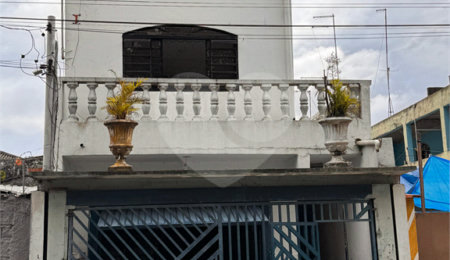 Sobrado para alugar com 3 quartos em Jardim São Vicente, São Paulo, SP