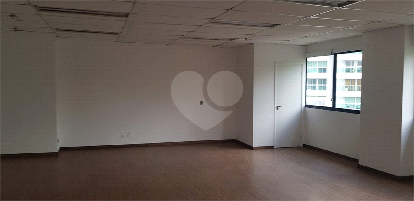 Sala à venda ou para alugar em Alto da Boa Vista, São Paulo, SP