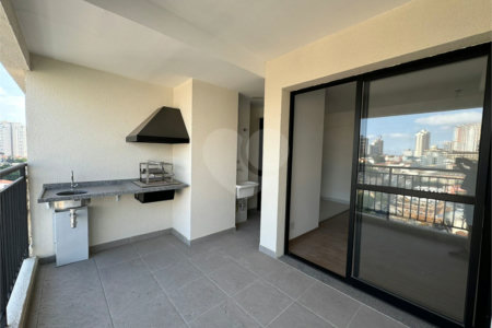 Flat à venda com 2 quartos em Vila Firmiano Pinto, São Paulo, SP