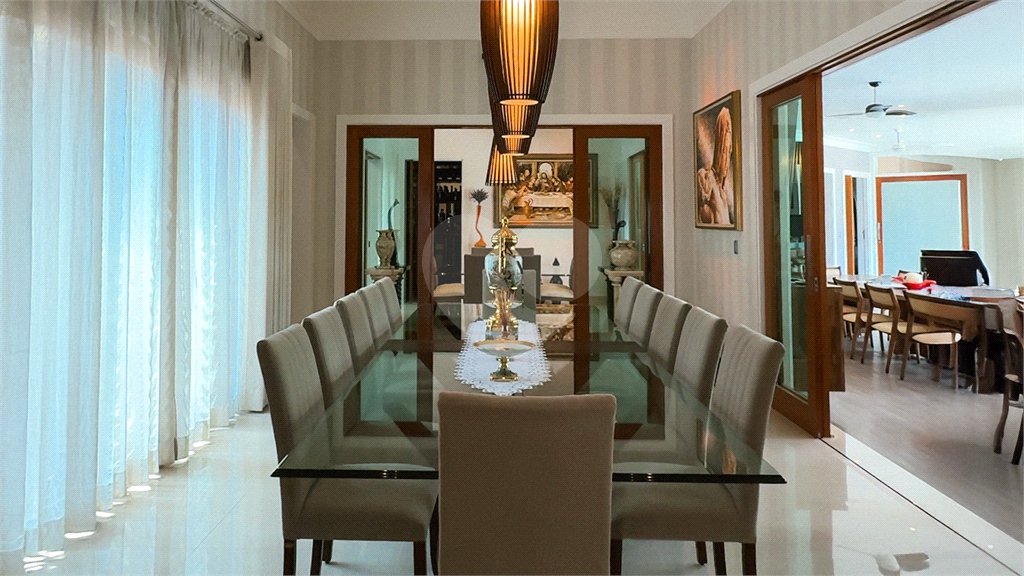 Casa à venda com 4 suítes no condomínio Halvétia Country Residencial, Indaiatuba - SP