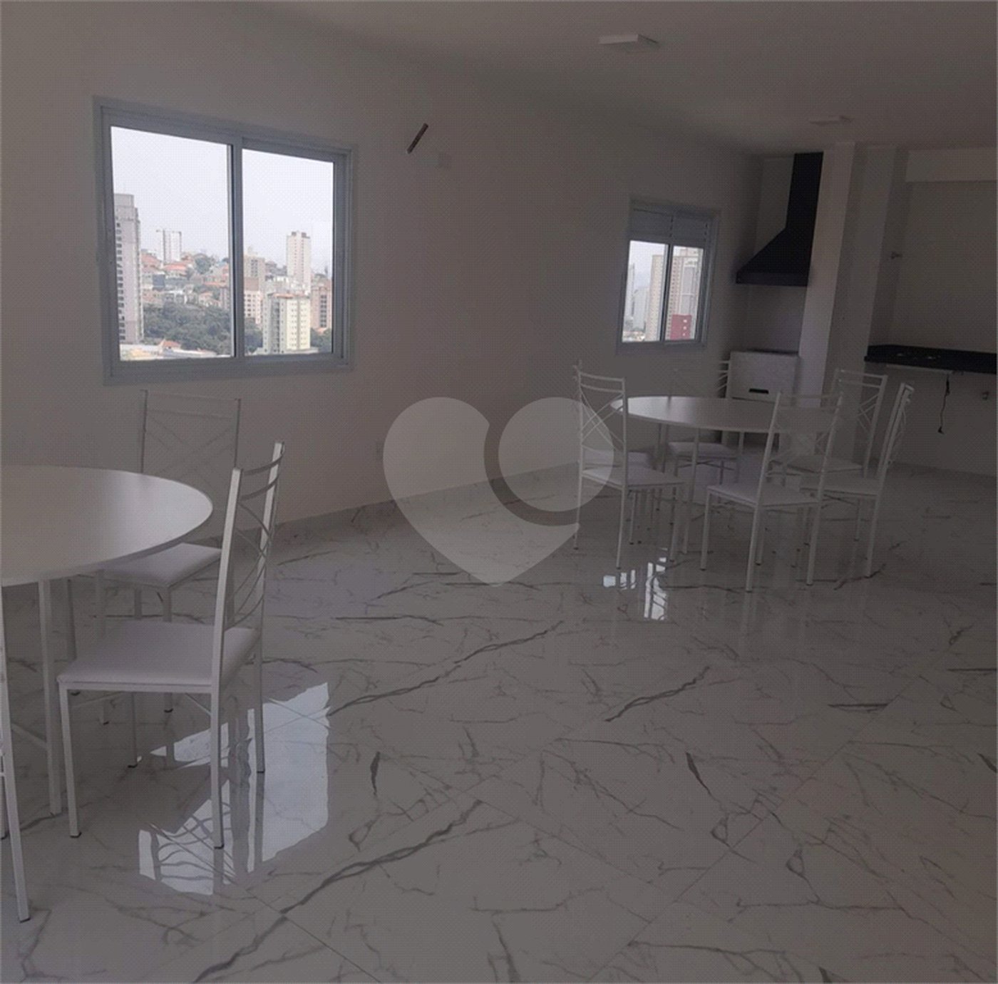 Apartamento à venda com 2 quartos em Parada Inglesa, São Paulo, SP