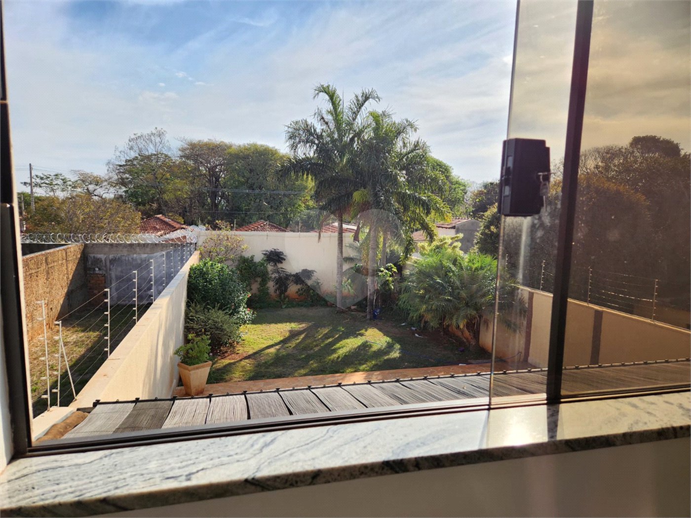 Casa à venda ou para alugar com 3 quartos, sendo 1 suíte, em Jardim Primavera, Araraquara, SP