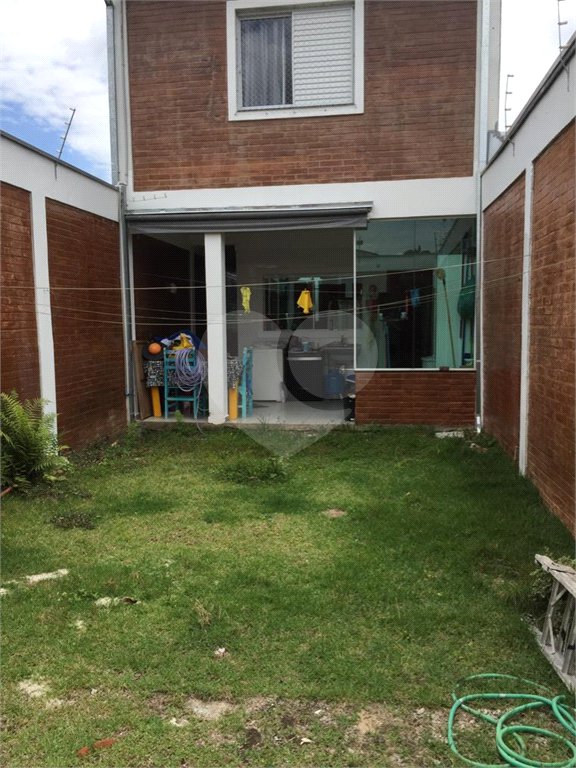 Sobrado à venda com 3 quartos, sendo 1 suíte,  em Alto da Boa Vista, Mogi das Cruzes, SP