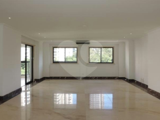 Apartamento à venda com 3 suítes em Jardim Marajoara, São Paulo, SP