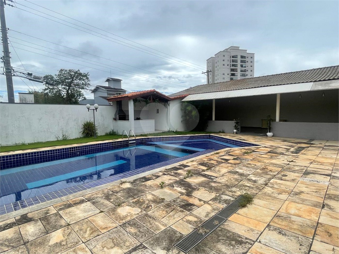 Sobrado à venda com 3 quartos, sendo 1 suíte,  em Jardim Armênia, Mogi das Cruzes, SP