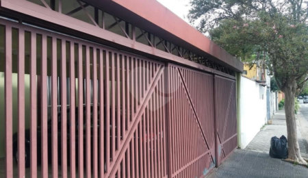 Sobrado à venda com 4 quartos, sendo 1 suíte,  em Brooklin, São Paulo, SP