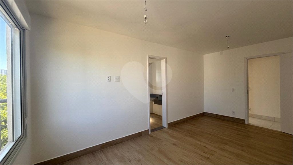 Apartamento à venda com 3 suítes em Santo Amaro, São Paulo, SP