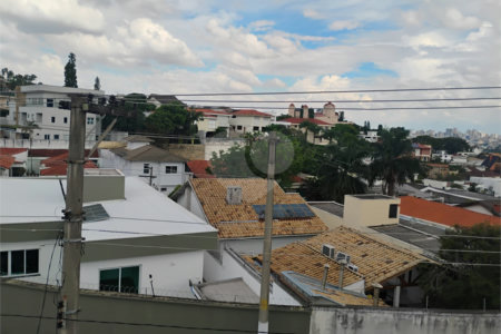 Sobrado à venda com 3 quartos, sendo 1 suíte, em Jardim São Bento, São Paulo, SP