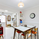 Casa à venda com 3 quartos, sendo 1 suíte,  no condomínio Village Bahamas, São Paulo - SP