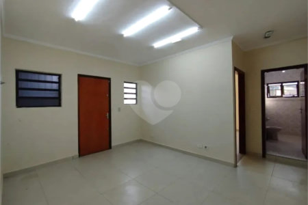 Prédio à venda em Imirim, São Paulo, SP