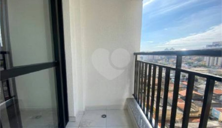 Apartamento à venda com 2 quartos, sendo 1 suíte,  em Vila Galvão, Guarulhos, SP