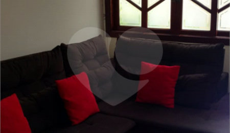 Casa à venda com 3 quartos, sendo 1 suíte,  no condomínio Morada de Itapuã, São Paulo - SP