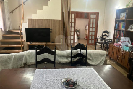 Sobrado à venda com 5 quartos, sendo 4 suítes,  em Vila Aurora (zona Norte), São Paulo, SP