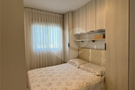 Cobertura à venda com 2 quartos, sendo 1 suíte, em Campestre, Santo André, SP
