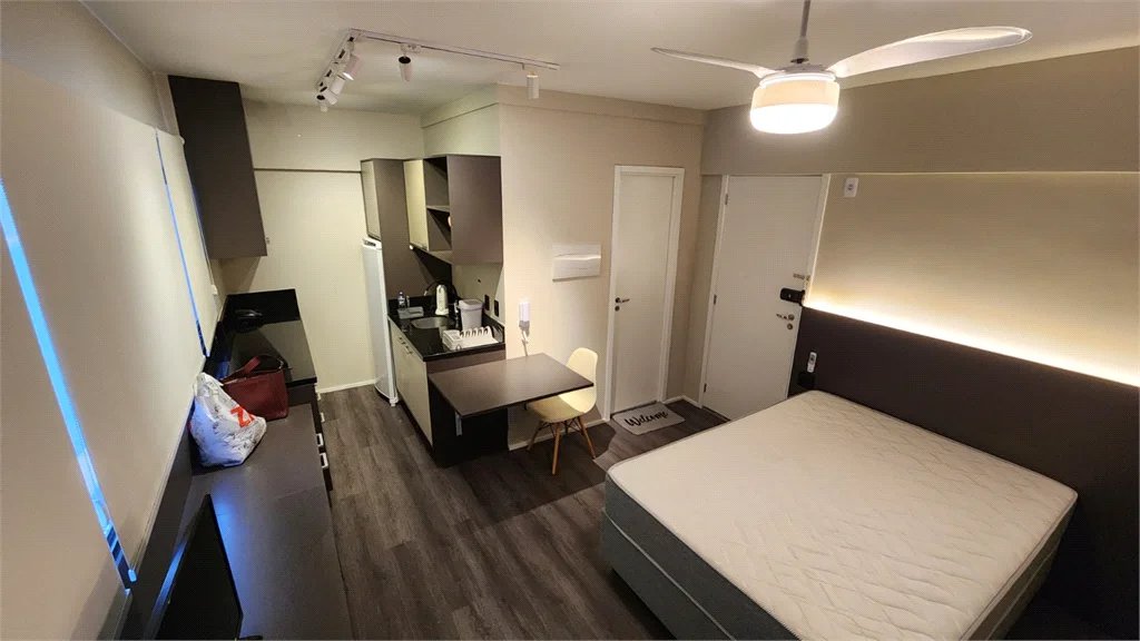 Apartamento à venda com 1 quarto em Cerqueira César, São Paulo, SP