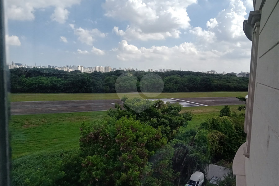 Apartamento à venda com 3 suítes em Santana, São Paulo, SP