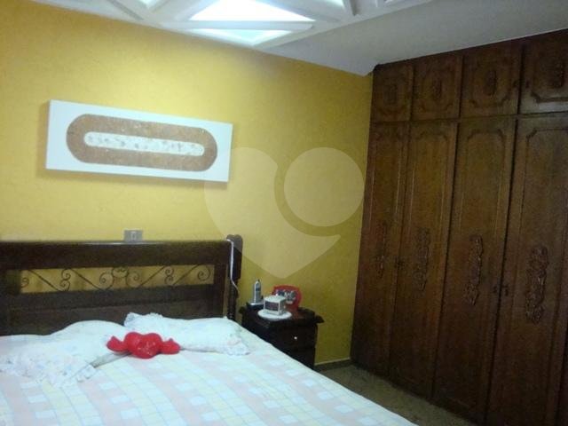 Sobrado à venda com 4 quartos, sendo 3 suítes,  em Água Fria, São Paulo, SP