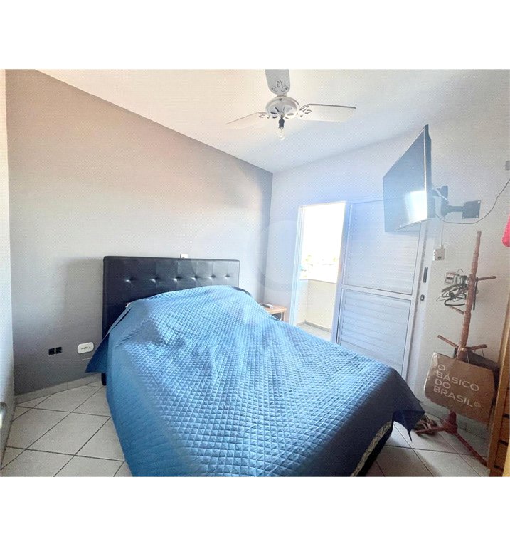 Casa à venda com 3 quartos, sendo 1 suíte, no condomínio Heráclito Graça, São Paulo - SP