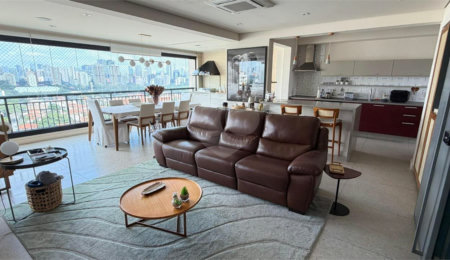 Apartamento à venda com 3 suítes em Vila Olímpia, São Paulo, SP