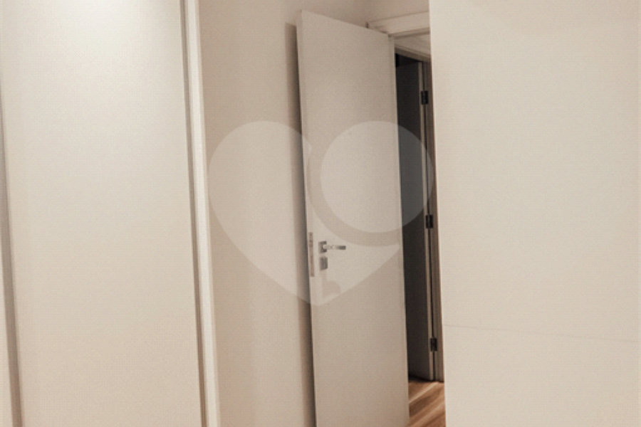 Apartamento à venda com 3 suítes em Santana, São Paulo, SP
